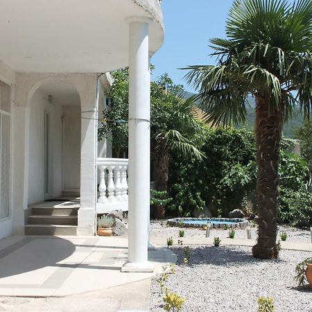 Apartmani Dienes Novi Vinodolski Exteriör bild
