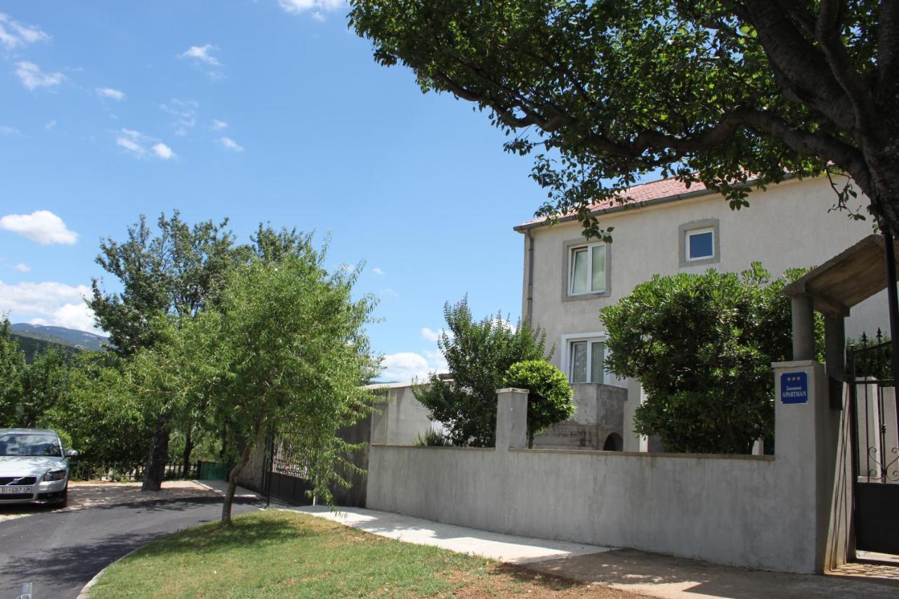 Apartmani Dienes Novi Vinodolski Exteriör bild