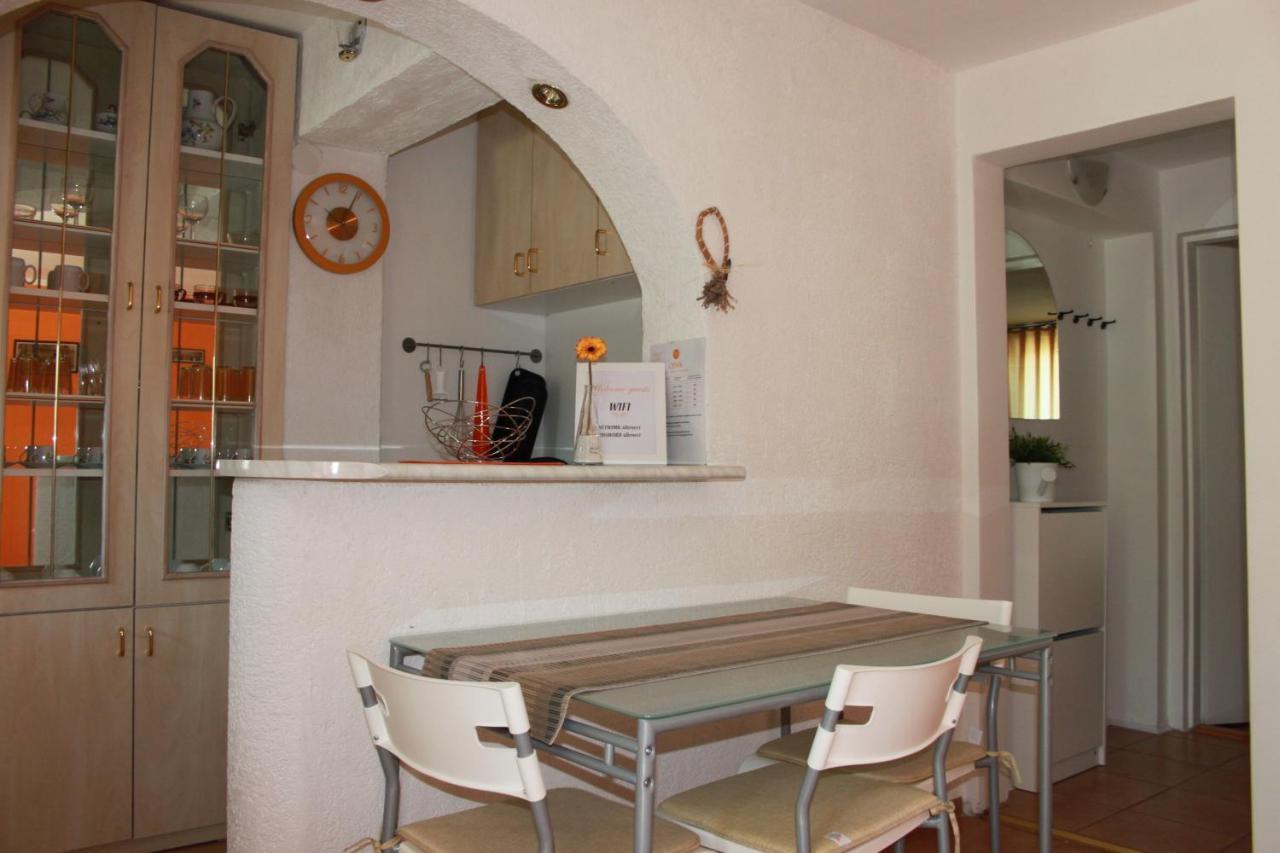 Apartmani Dienes Novi Vinodolski Exteriör bild